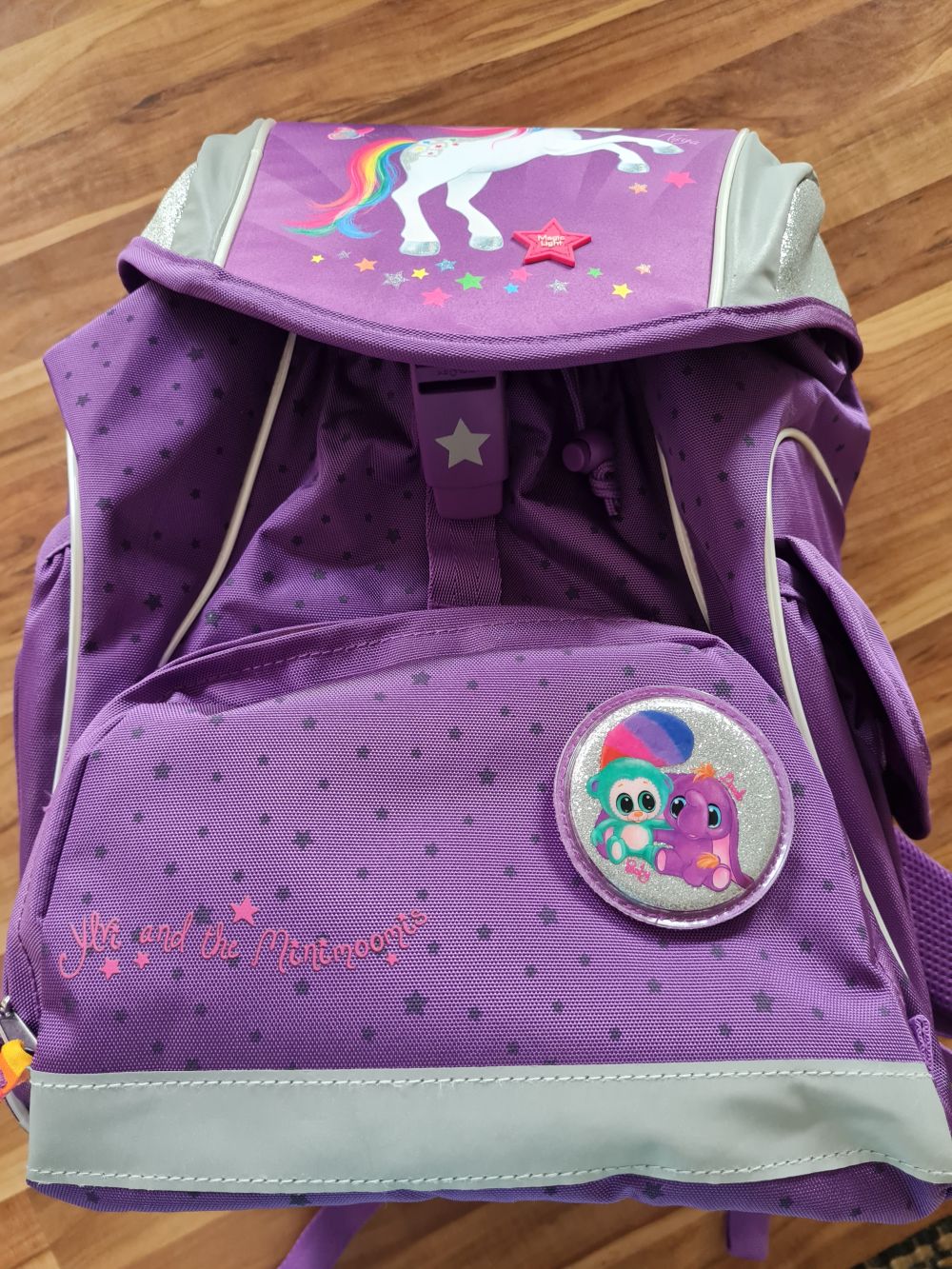 Depesche Schulrucksack "Ylvi and the Minimoomis" - Einhorn mit LED, Neuware mit Etikett