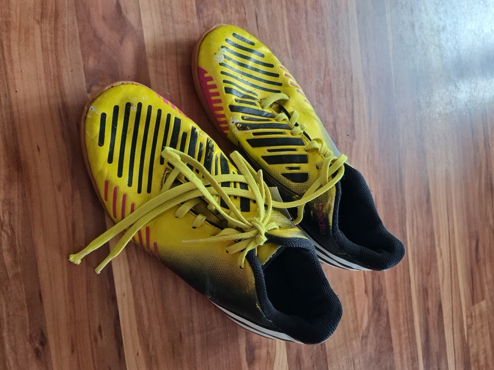 Adidas Sportschuhe, Gr. 38 2/3, Secondhand