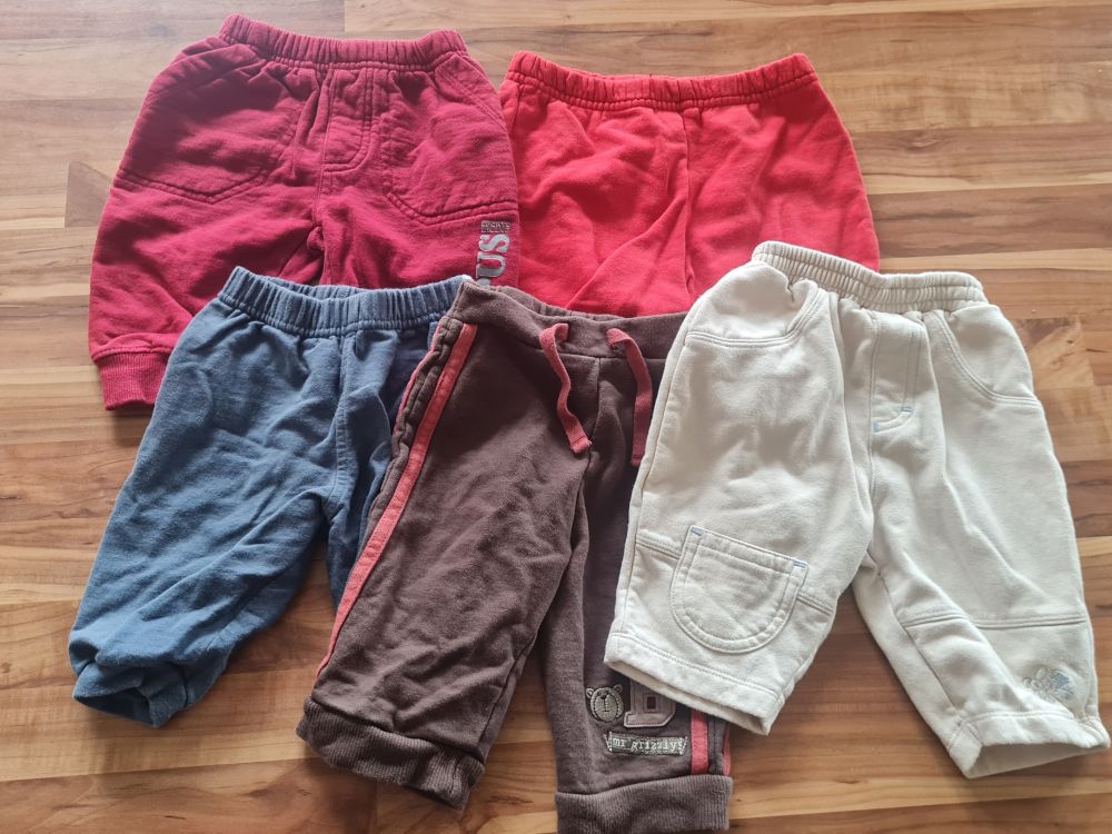 5 Jogginghosen Gr. 62, Secondhand