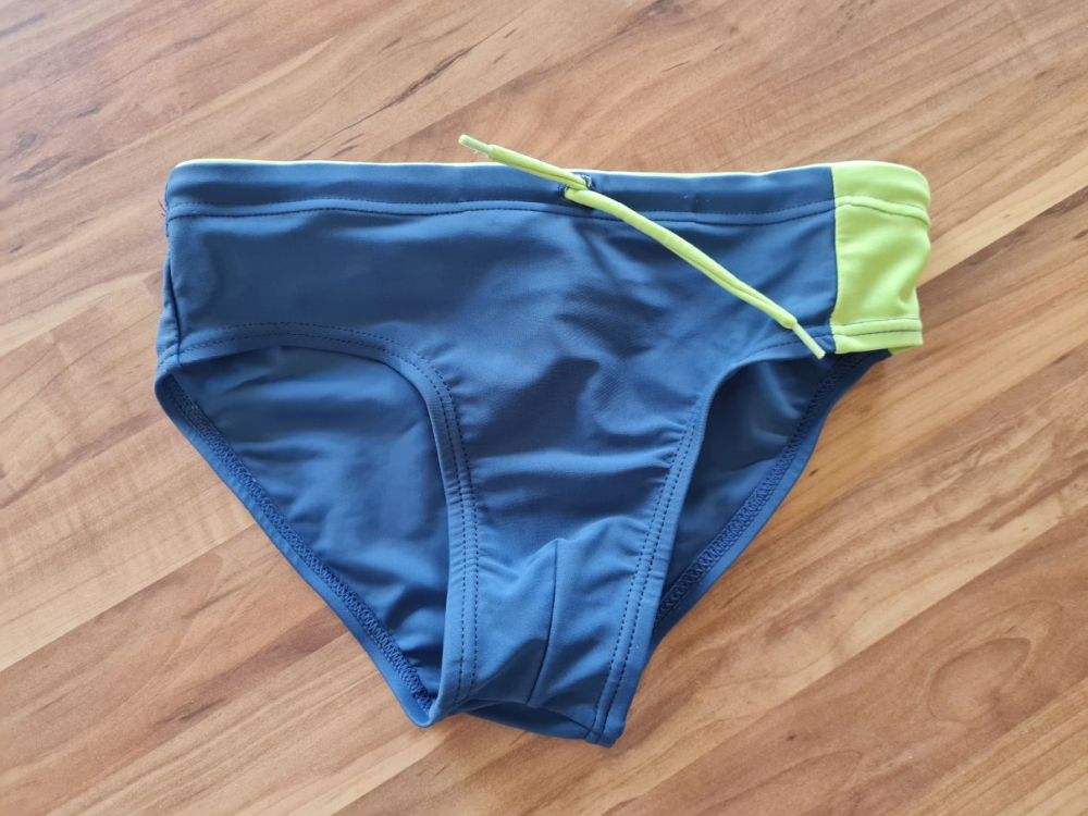 Badehose Gr. 128, Secondhand