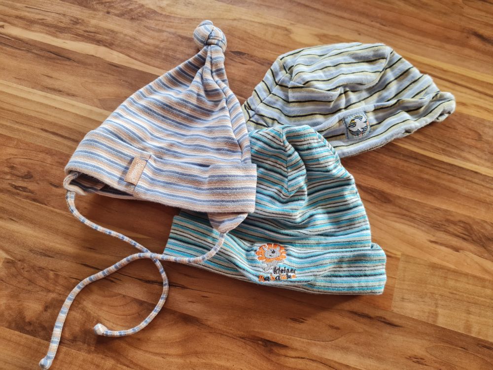 3 Babymützen für Jungen, Secondhand