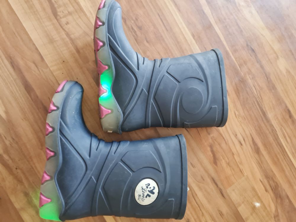 Gummistiefel mit Blinkfunktion, Gr. 28/29, Secondhand