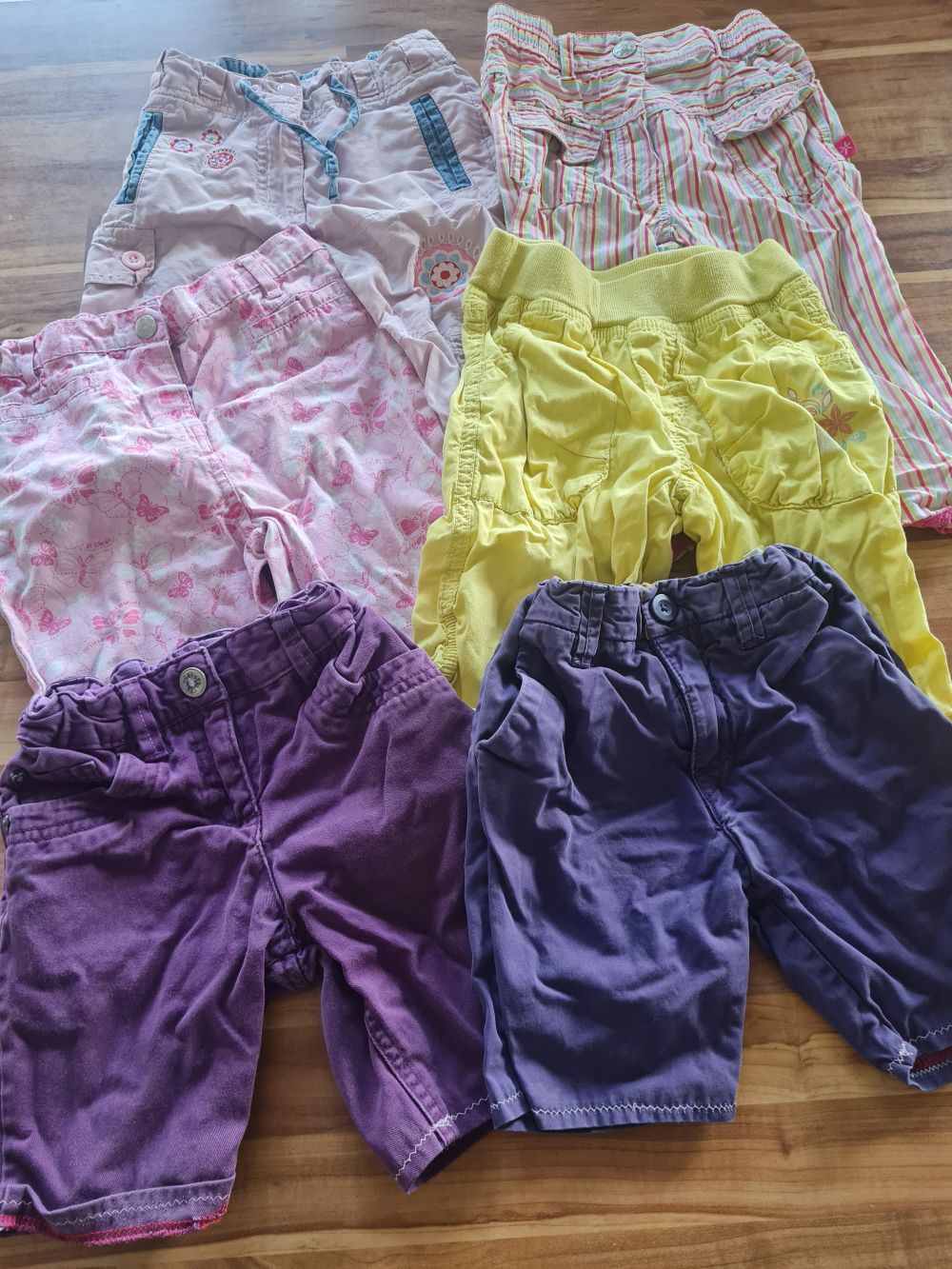 6 Sommerhosen für Mädchen, Gr. 104, Secondhand