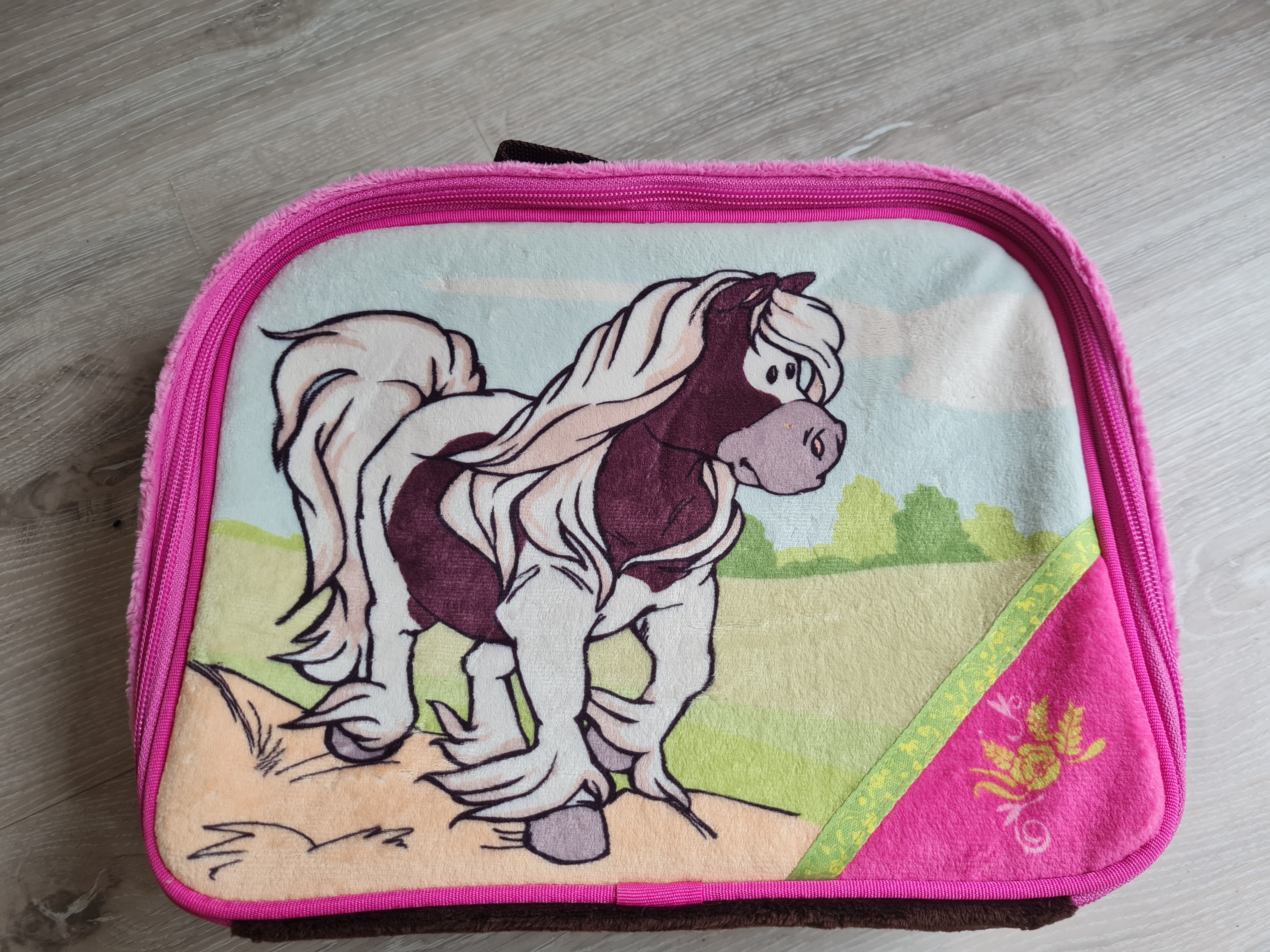 Nici Stoffkoffer mit Pony-Motiv + Schlampertasche, Neuware