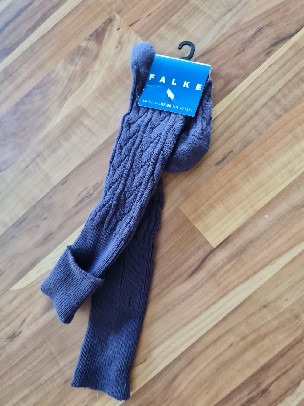 1 Paar Falke Knistrümpfe, aubergine, Gr. 27-30, Neuware