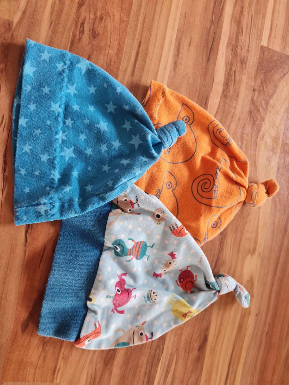 3 Babymützen für Jungen, Secondhand