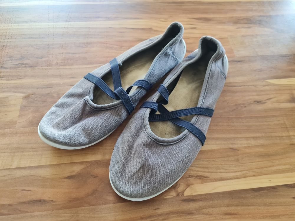 Stoff-Ballerina / Hausschuhe, Gr. 38, Secondhand
