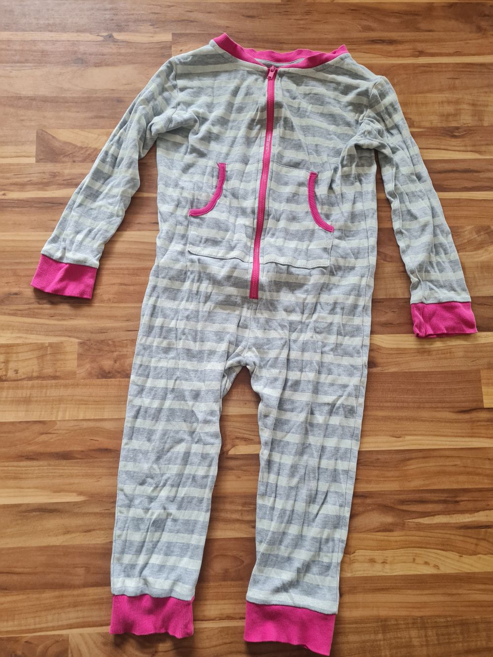 Schlafoverall für Mädchen, Gr. 110/116, Secondhand