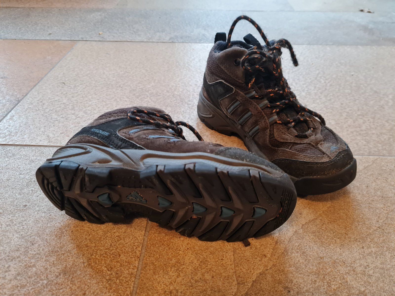 Adidas Wanderstiefel Gr. 31