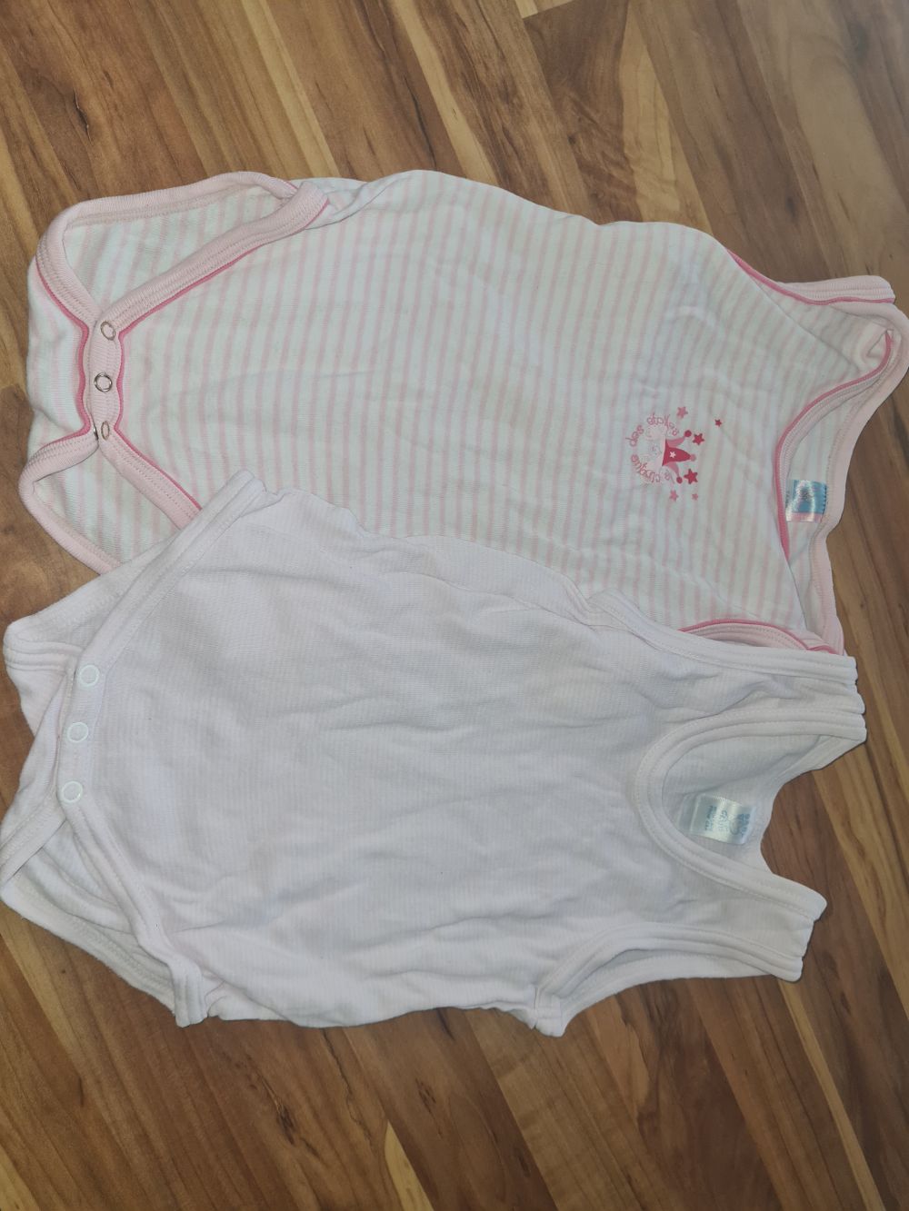 2 Trägerbodies für Mädchen, Gr. 74/80, Secondhand