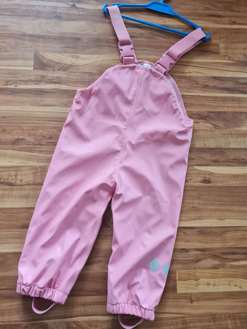 Regenhose mit reflektierenden Elementen, rosa, Gr. 80/86, Neuware mit Etikett