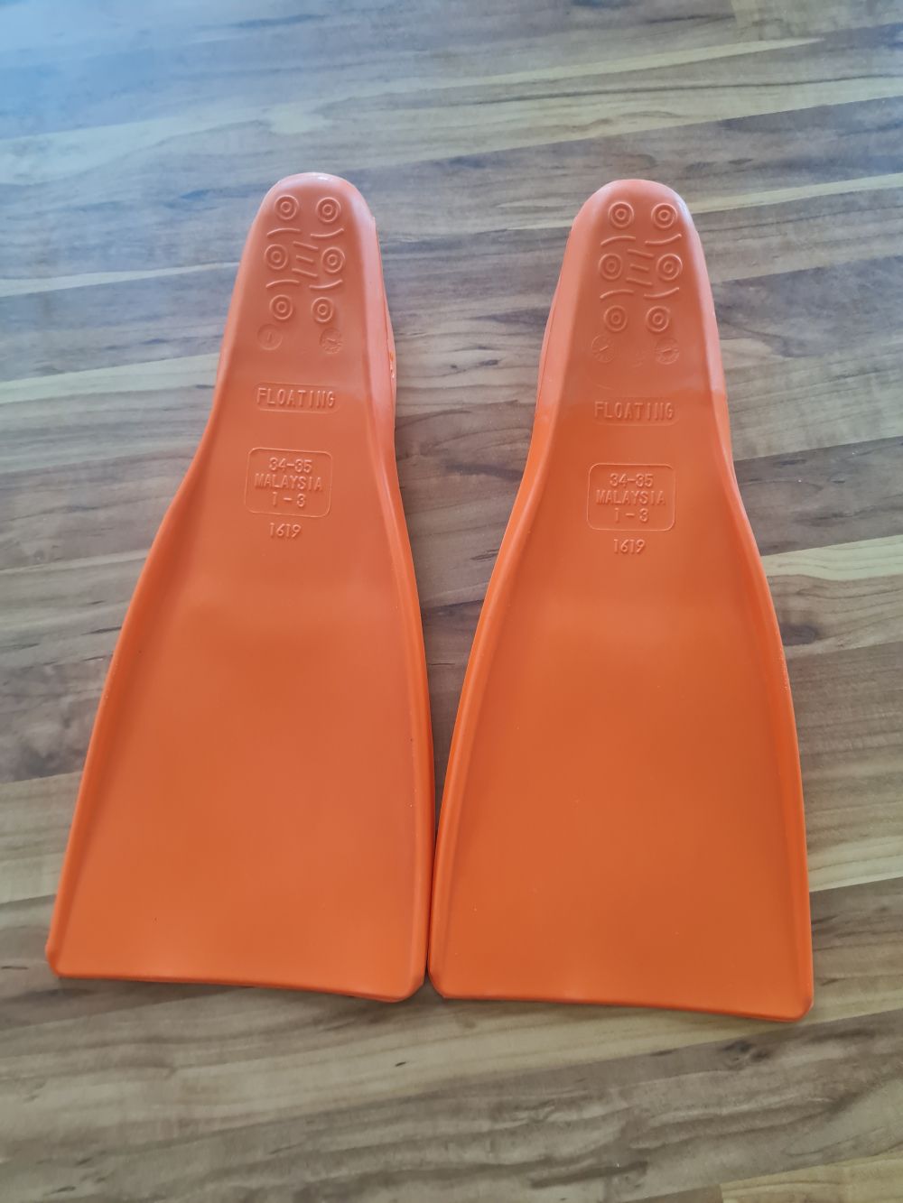 Schwimmflossen Gr. 34/35, Secondhand