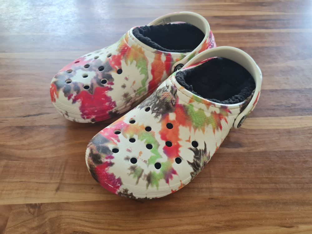 Crocs, warm gefüttert, Gr. J4 (36-37), neuwertiger Zustand, Secondhand